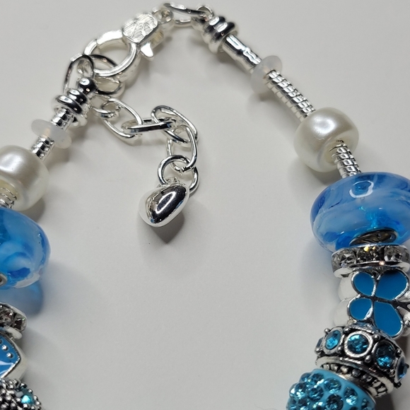 NWT Pandora Style Snake Chain Charm Bracelet Hearts Butterflies Aqua Blue Silver - Picture 3 of 7